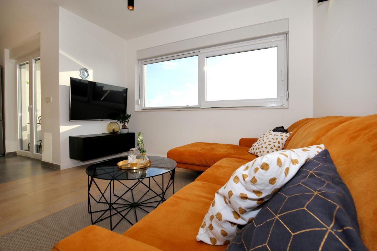 Esso Roof Terrace Apartment 자다르 외부 사진